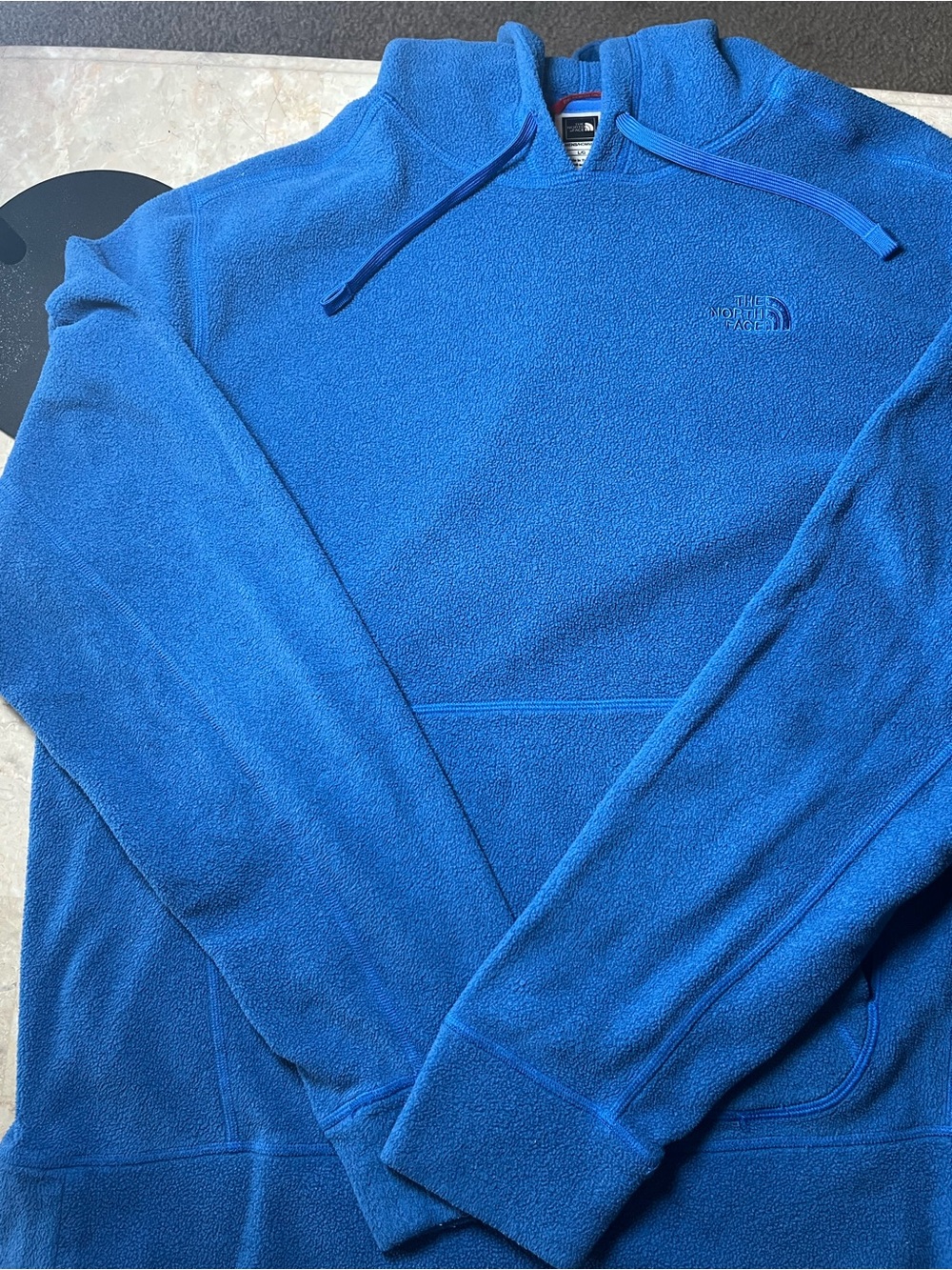 The North Face Men's Royal Blue Crewneck Fleece Pullover